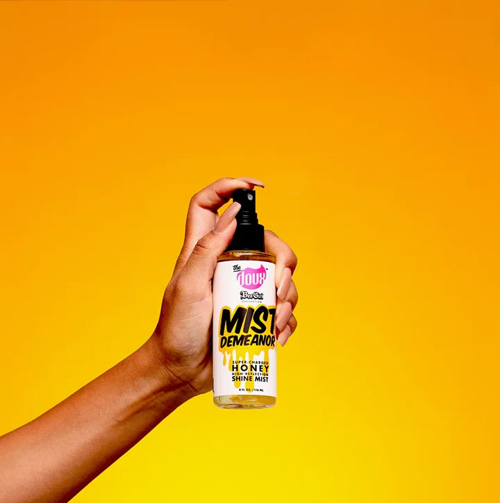 The Doux Mist Demeanor Honey Shine Mist 4oz Humidity Lockdown Spray back label